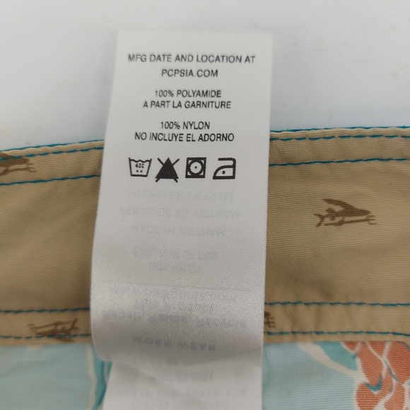 Patagonia Scalloped Hem Wavefarer Swim Short Size 28 - Picture 11 of 11